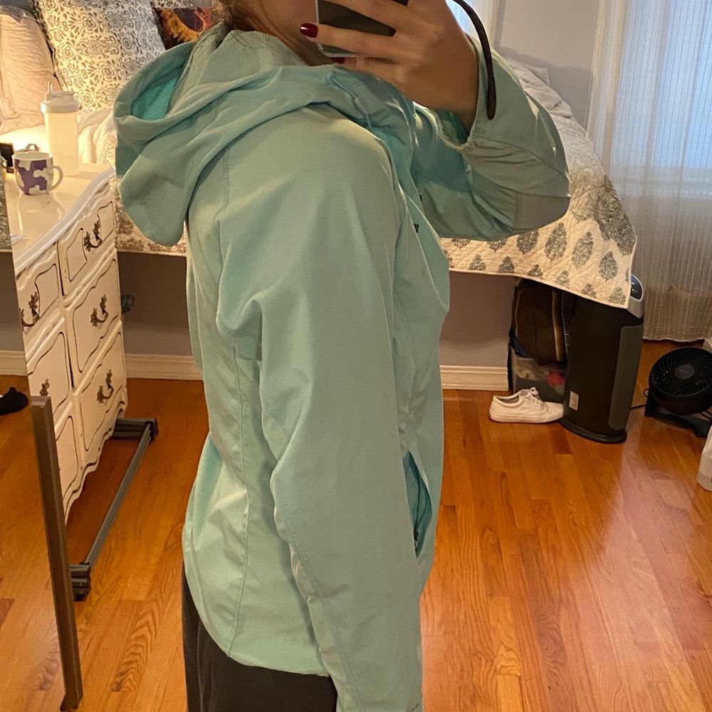 Columbia Jacket - Picture 6 of 6